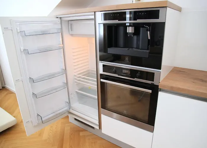 Smichov Apartments | Praguestars