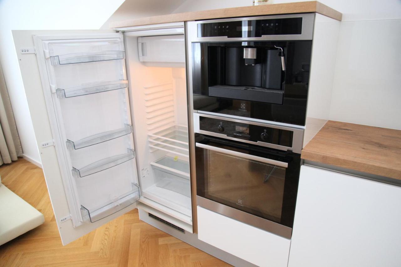Apartment Smichov Praguestars Prag